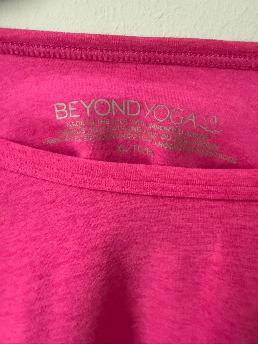 Beyond Yoga Pink and Orange 🍊 Colorblock Long Sleeve Crop Top & Leggings Set - Picture 7 of 7
